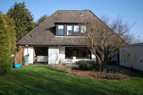 Dieses Einfamilienhaus in einer beliebten Wohnlage in Heide wurde durch uns verkauft.