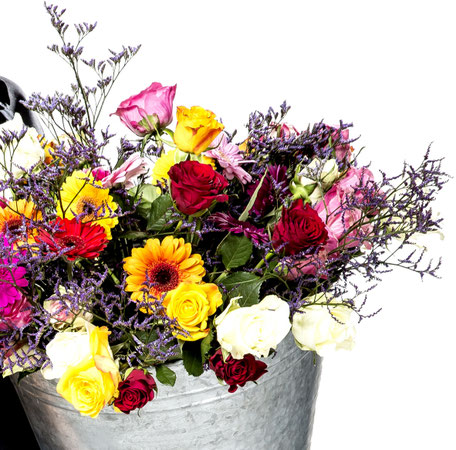 Immer frische und geschmackvolle Blumendekorationen für Ihr Fest - Fleischerei Eckart