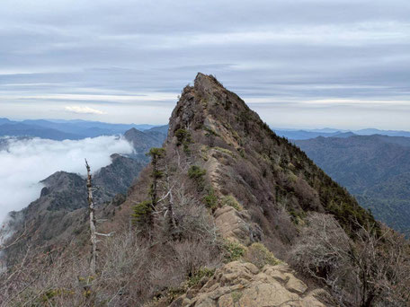 2026年4月29日～5月2日　石鎚山/剣山/大山 遠征山行（四国・中国）