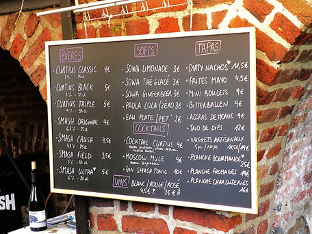 Lüttich Geheimtipps & Tipps: Karte im Biergarten