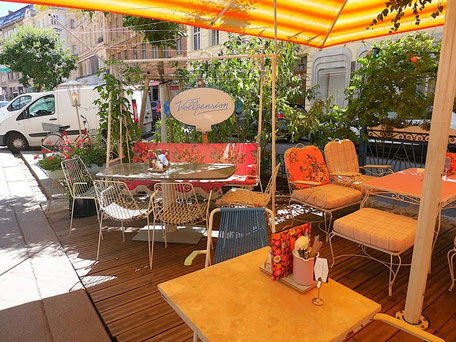 Beste Wien Kaffeehäuser: Terrasse des Café Vollpension