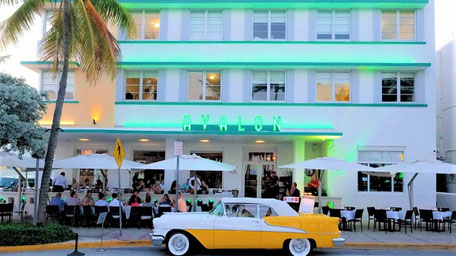 Florida Schönste Städte: Art Deco Gebäude am Ocean Drive