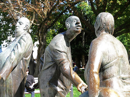 Aachen Insider Tipps: Figuren am Geldbrunnen