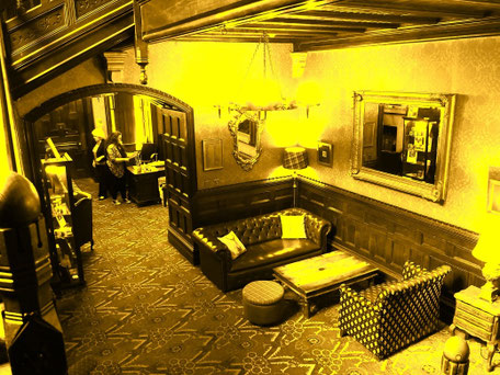 Schottland im Spukhotelübernachten: Auf der Suche nach der Green Lady