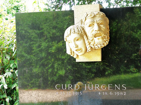 Zentraler Friedhof Wien prominente Gräber: Nordlicht Curd Jürgens 