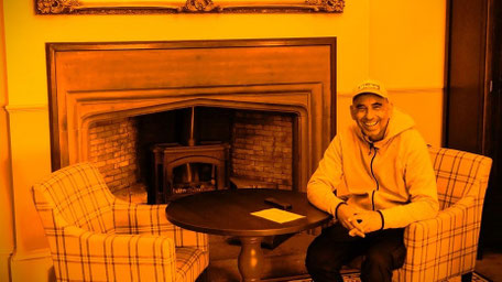 Spukhotel Übernachtung Schottland: Geistergeschichten am Kaminfeuer