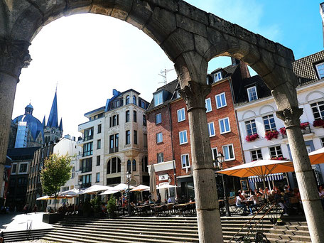 Aachen Sehenswürdigkeiten 1 Tag: Römische Spuren am Hof