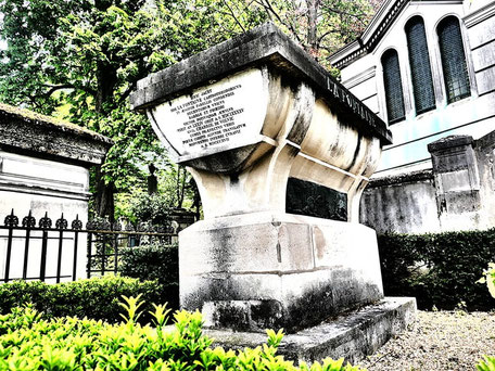 Friedhof Père Lachaise Paris: Grab von Jean de La Fontaine