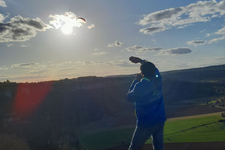 Airlinks Aveyron Parapente - David en formation à Saujac