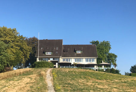 Der Langasthof Halbinsel Au bietet Seminar- und Übernachtungsmöglichkeiten.