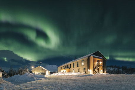 Cahkal Hotel mit Nordlichtern