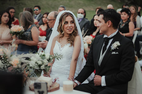 carlos-j-correa-fotografo-bodas-quito-destino-Casa-San-Juan-cumbaya-damas-novia