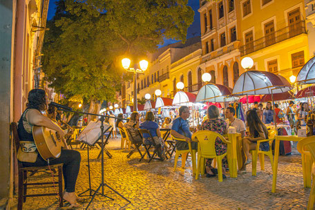 bom jesus street, recife antigo, street café, harbor district, brazil, live music, oxente, snacks, nightlife, meeting point, bar