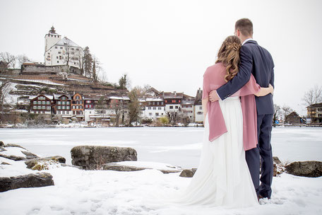 Hochzeitsfoto Ostschweiz Werdenberg Schweiz am Weiher im Winter