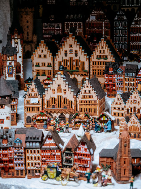 Miniature Christmas houses, Römer, Römerberg, Frankfurt, Christmas Market, Weihnachtsmarkt, Town Hall, Altstadt, Old Town