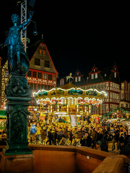 Römer, Römerberg, Frankfurt, Christmas Market, Weihnachtsmarkt, Town Hall, Altstadt, Old Town