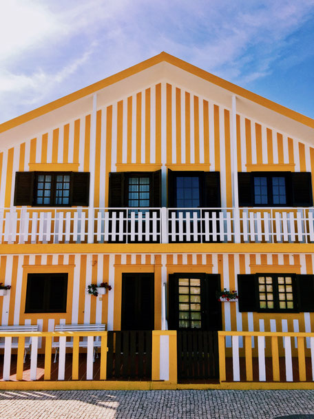 Very singular architecture