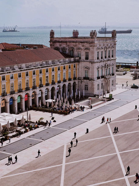 Geometrical pattern of Praça do Comércio