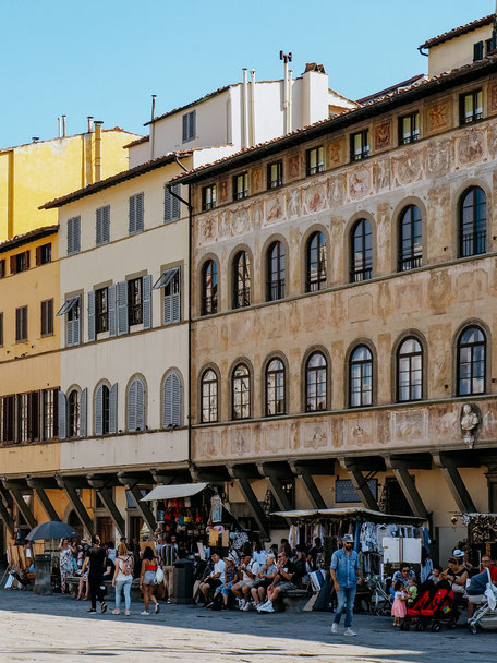 Beautiful painted façade in Piazza di Santa Croce