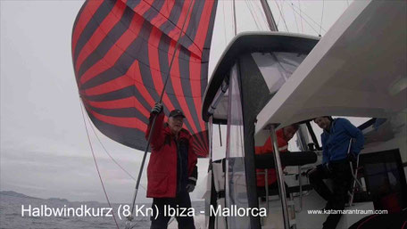 Parasailor, Catamaran Offshore Sailing, Catamaran Lagoon 42, Catamatan Atlantik sailing, Catamaran Mediterranean sailing, Catamaran docking, Catamaran maneuver, Catamaran training, Catamaran sailing, Nautical miles, Nautical millage confirmation