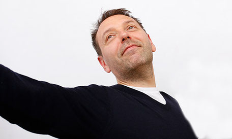 Tiefgreifende Veränderungen benötAutismus betrifft das gesamte Familiensystem. AuJA hat jahrelange Erfahrung in der Begleitung von Familien. Wir haben gute Antworten für komplexe Herausforderungen.