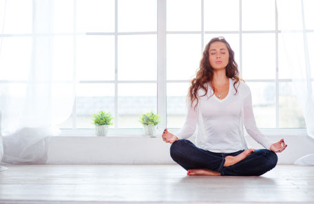 Versuch es mal mit Yoga und Meditation
