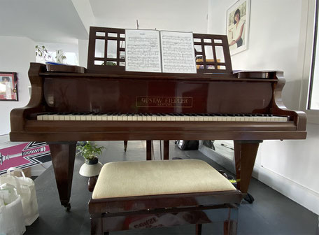 Rénovation laque et vernis de piano ancien