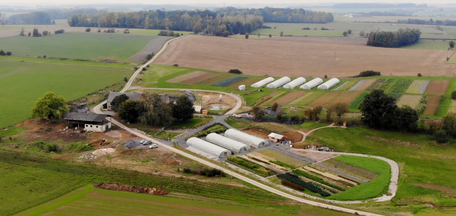 Ferme agroécologique de la Préale à Achet : accompagnement au design, plan de culture et soutien aux maraîchers