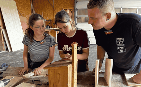 Tag des Handwerks 2026 - Anfertigen von kleinen Holzprojekten © Weck-Holz GmbH Leonberg, Oberpfalz