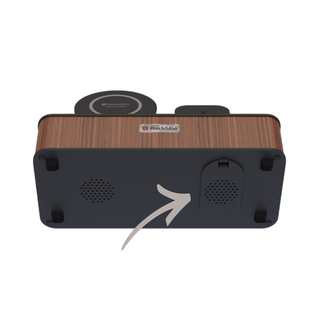 Micro-USB, USB C & Lightning Anschluss in der Dock&Go Handy Ladestation.