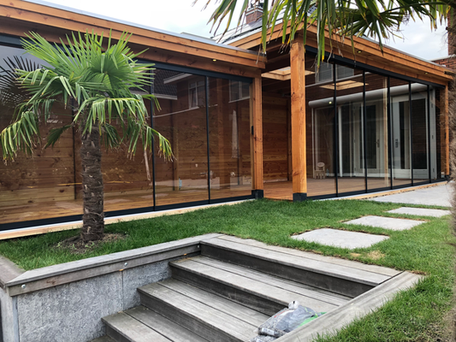 Douglas hout veranda tuinhuis buitenverblijf overkapping tuin Den Haag Wateringen Westland Rotterdam Zoetermeer Yopenburg Hellevoetsluis Spijkenisse Vlaardingen Maassluis Den Haag sfeervol