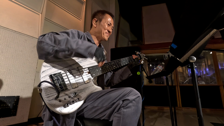 ベーシスト 櫻井哲夫 氏