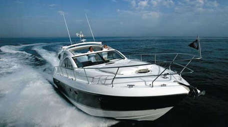 Sealine 42,5 | Drøbak | profesjonell båt polering | click & like