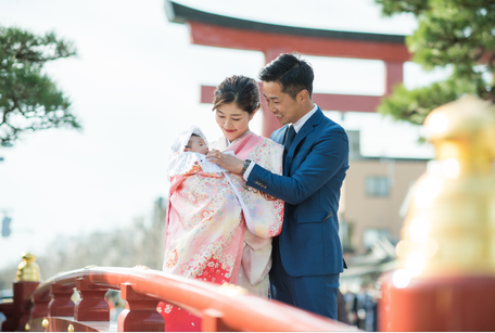 お宮参り写真　お宮参り撮影　初宮参り　出張撮影　出張カメラマン　鶴岡八幡宮　ロケーションフォト　ロケーション撮影