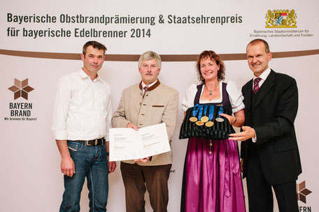 Bayerische Obstbrandprämierung, 3x Gold, 1x Silber, Hof Ganal, Staatsehrenpreis, Schnaps, Obstbrand