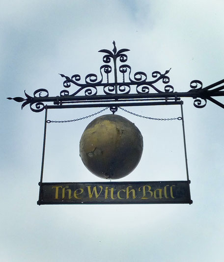 witch ball, thame, silk mercer, golden ball, old pub signs, old street signs, british signs,