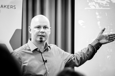 Anton Dörig: Experte & Berater | Keynote Speaker & Autor für Sicherheitsmanagement - Notfallmanagement - Krisenmanagement