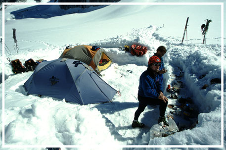 Mt-McKinley-Base-Camp-Sonne-Alaska-2-Tour-J305