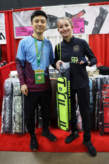 スリーセカンズ（3seconds）代表の山田卓矢氏と15歳のアメリカ女子プロ、サバンナ・”ロードランナー”・イーストン