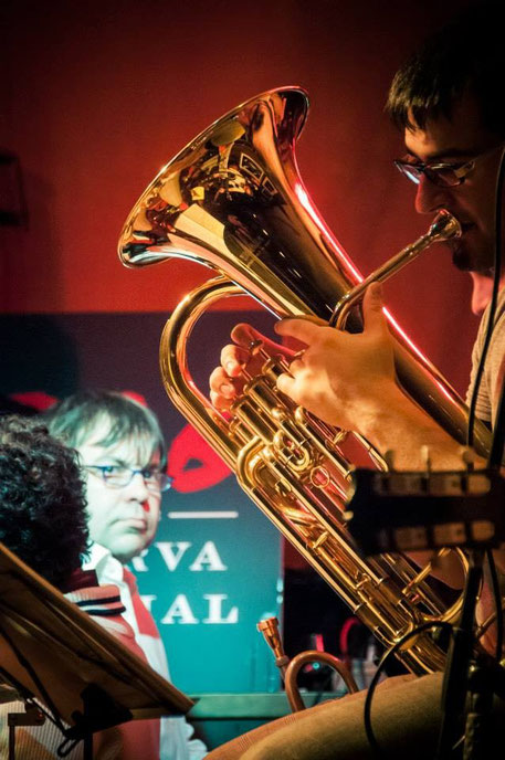 Manolo Gutierrez, Luis Miranda