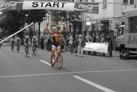 Zieleinlauf: Arne Kenzler gewinnt