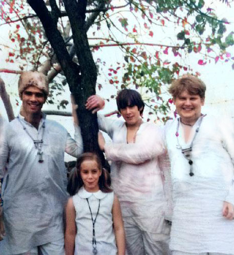 1969 : India ( R - L ) Raphael Rudd, Gregg Rosen, Leslie Rosen & Unknown - Courtesy of Gregg Rosen