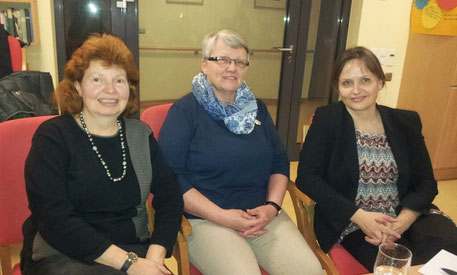 Carla Henrich, Elisabeth Strasser, Pfr. Prof. Dr. Kirsten Huxel (von links nach rechts). Foto: Privat