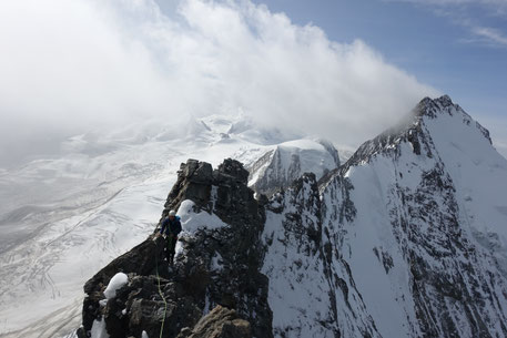 Täschhorn, Dom, Täschhorn-Dom Überschreitung, Täschhorn Dom-Überschreitung, Alphubel, Eisnase, Mischabeljoch Biwak, Mischabeljochbiwak, Mischabelgrat, Täschhorn NNE Grat, Dom NNW Grat