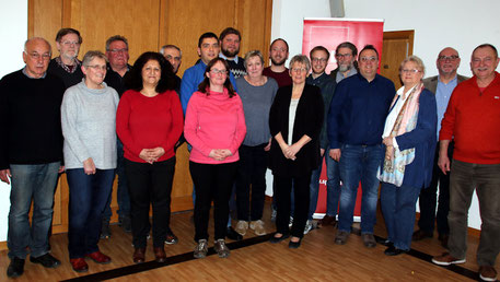 Annette Wick mit den Kandidatinnen und Kandidaten.