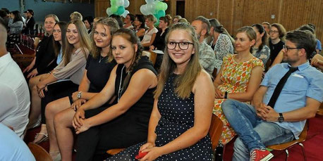 https://www.haz.de/Umland/Lehrte/Lehrte-IGS-Lehrte-verabschiedet-Absolventen
