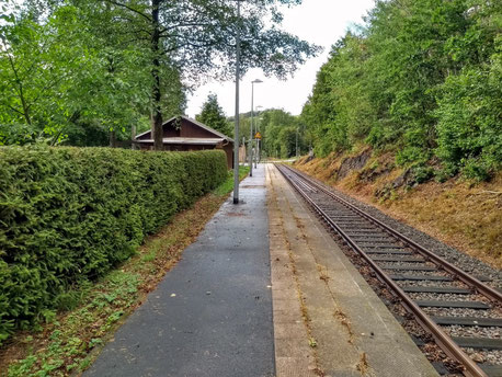 August 2020 - Der Kemtauer Bahnsteig ruht still