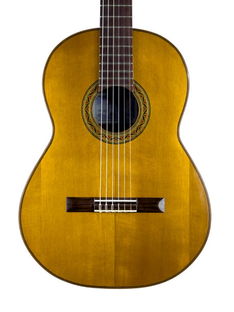 Guitare classique Hugo Robles