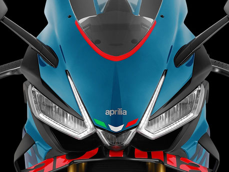 Aprilia RSV4 1100 - Frontansicht mit LED Scheinwerfer und Winglets