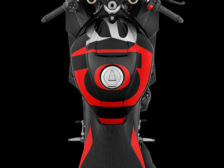 Aprilia RSV4 Factory 1100 - Ansicht auf Tank mit Tankverschluss